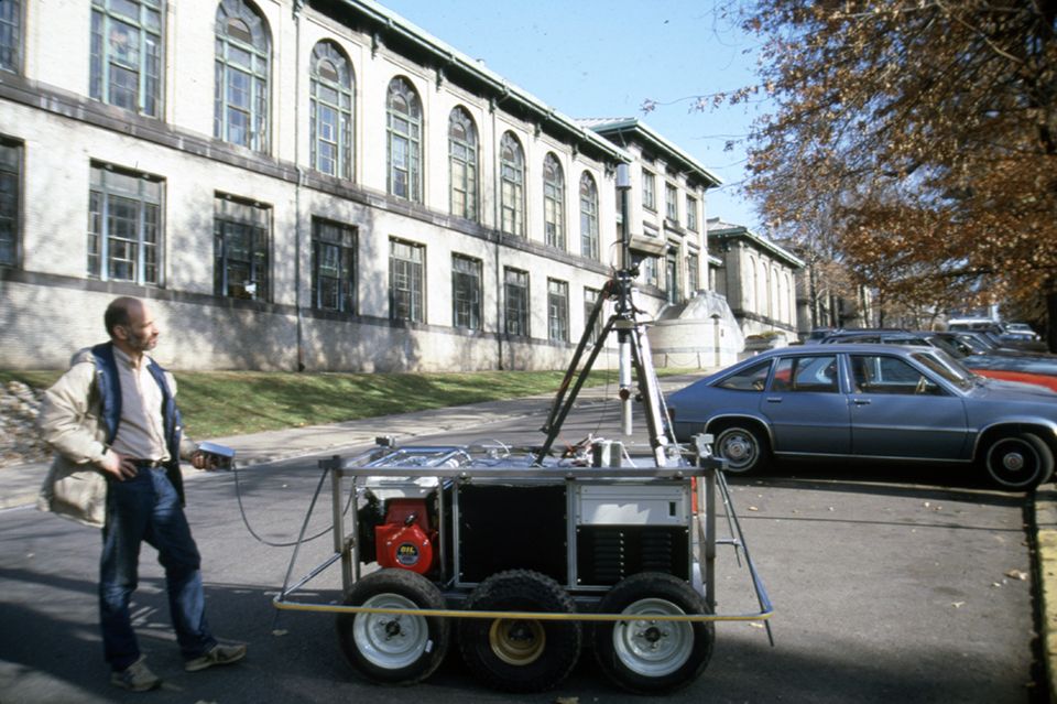 Photograph of Terregator in front of Porter Hall on Frew Street (c. 1984). Courtesy of the Robotics Institute at Carnegie Mellon University.