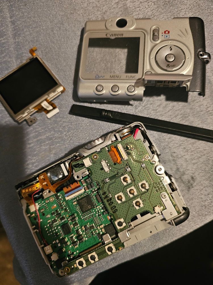 Back cover and monitor screen removes. Pcb exposed. 