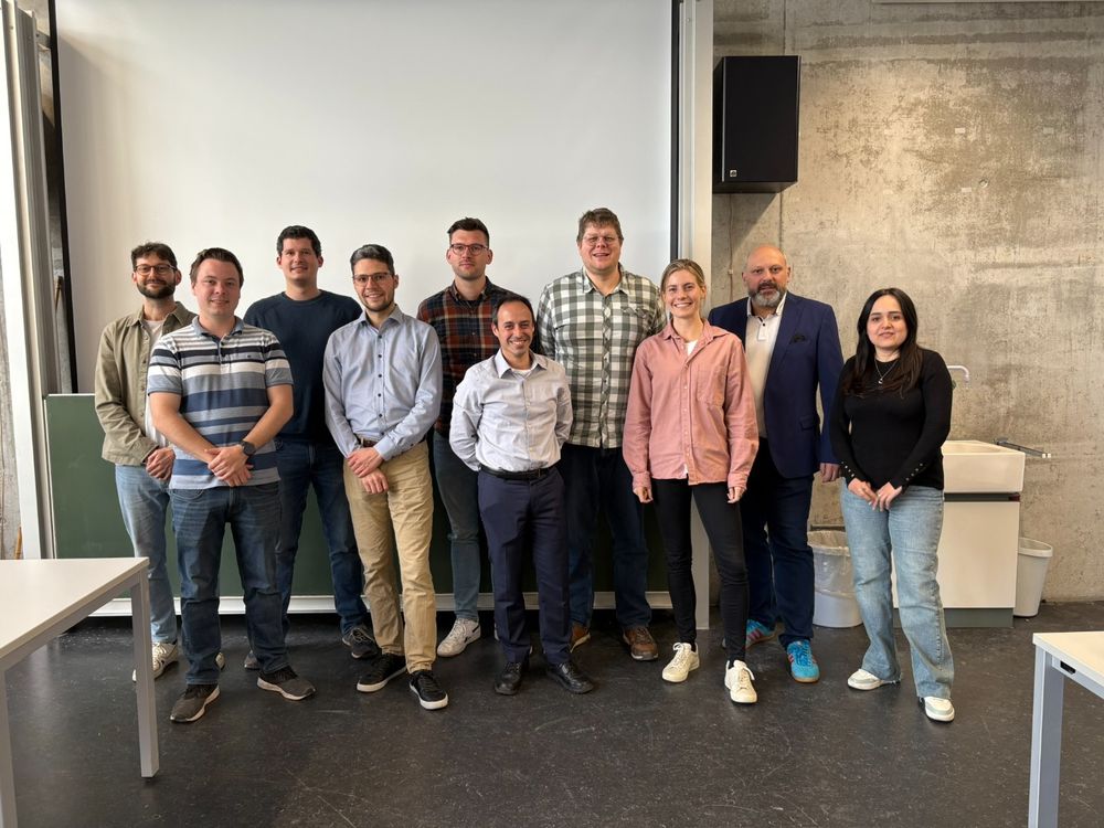 Die Projektpartner von Park4Flex beim Konsortialtreffen am IEH der Universität Stuttgart.