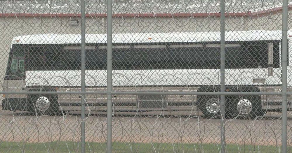 As legal fight raged, ICE buses filled with Venezuelans heading toward airport turned around, video shows