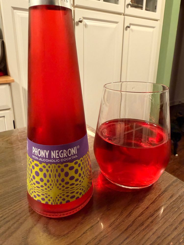 A phony Negroni non-alcoholic cocktail