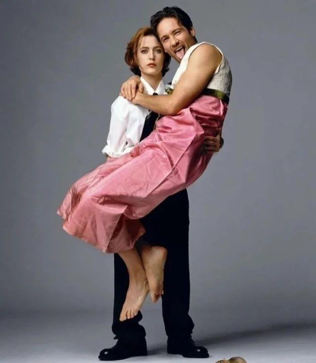 Gillian Anderson and David Duchovny 