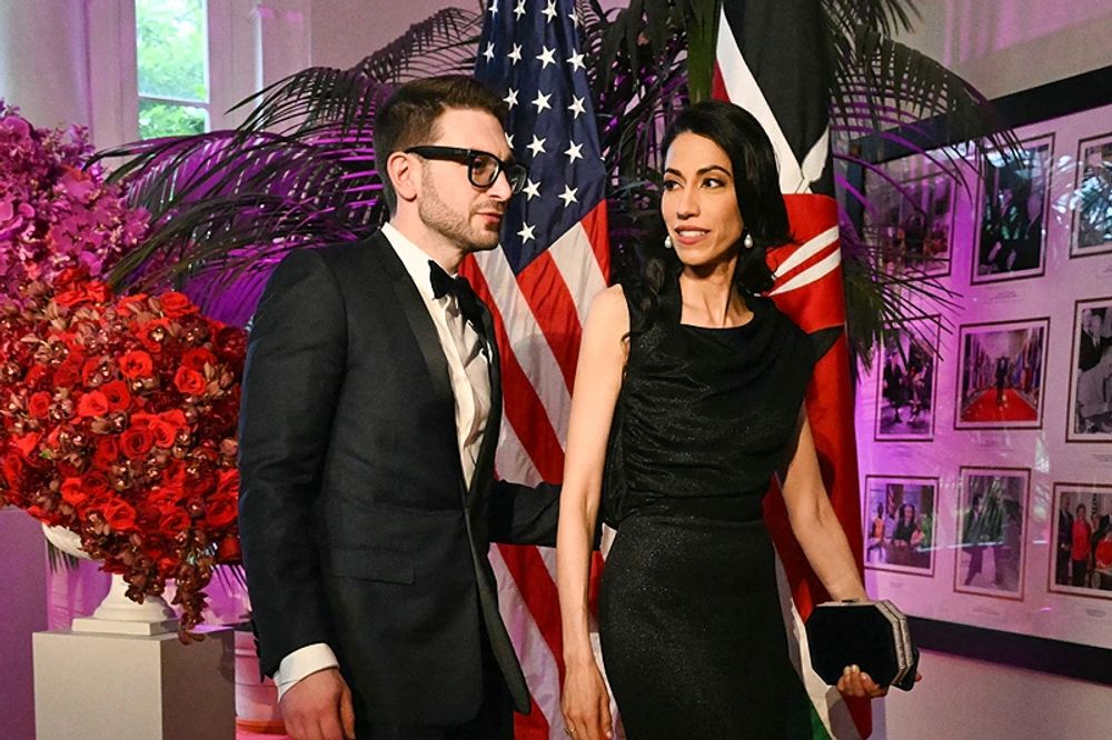 Alex, Son Of George Soros And Anthony Weiner’s Ex-Wife #HumaAbedin Are Engaged