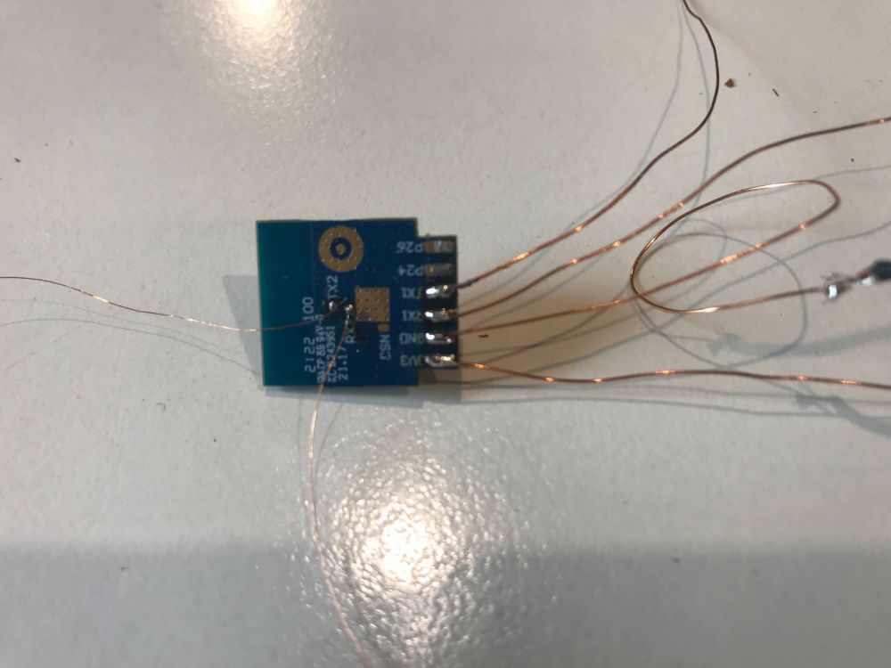 CB2S von Beken (pingleich wie manche esp8285)