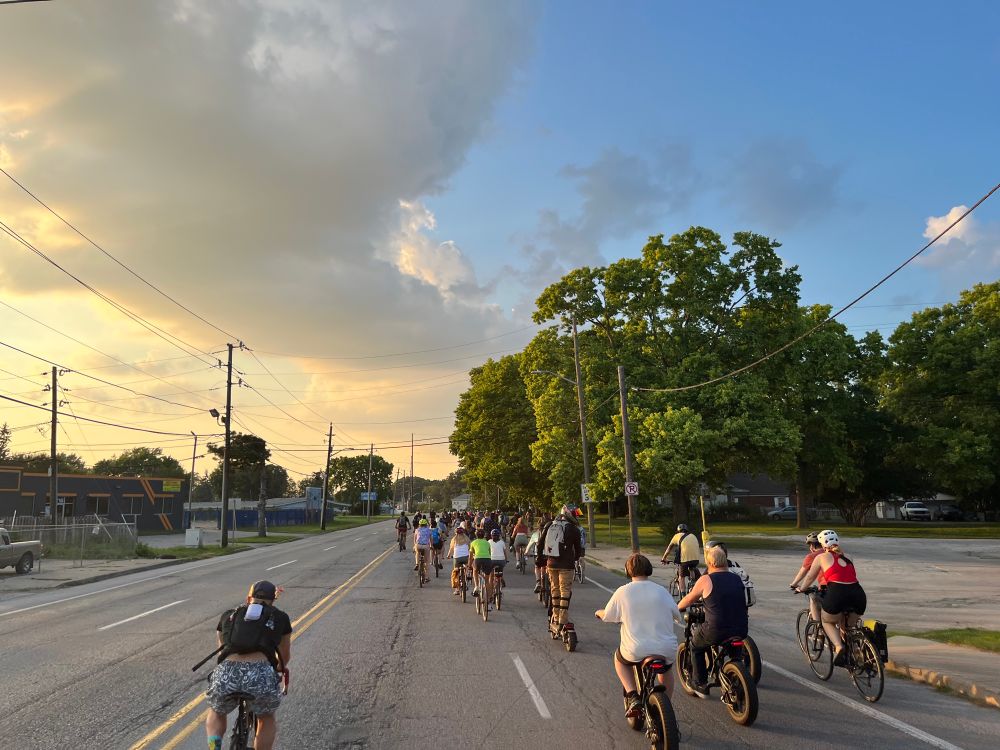 Bike Party on Lafayette Road