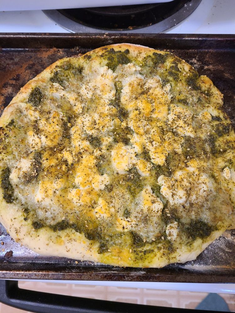 vegan pesto and za'atar pizza