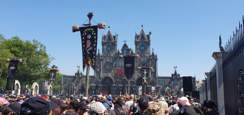 Les portes de l'Enfer
