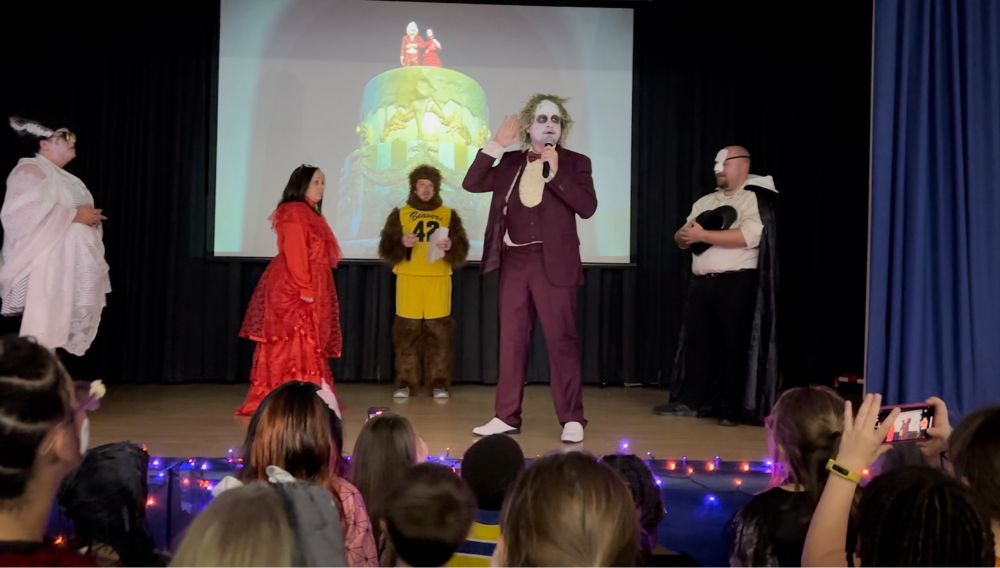 Game Dave as Beetlejuice at his wedding ceremony