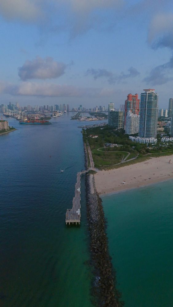 Good morning from Miami Beach. 