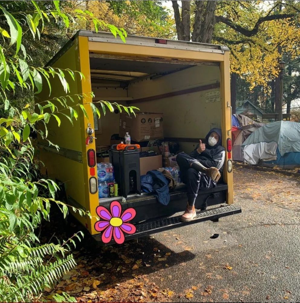 Mobile mutual aid linking resources to unhoused people on unceded Multnomah, Clackamas, & Tualatin land (Portland, OR). Survival should be free.