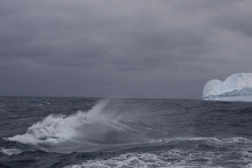 New research reveals the importance of storms in air-sea carbon exchange in the Southern Ocean • MBARI