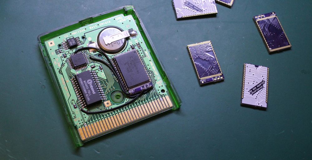 How to DIY a Game Boy flash cartridge with a ROM adapter board