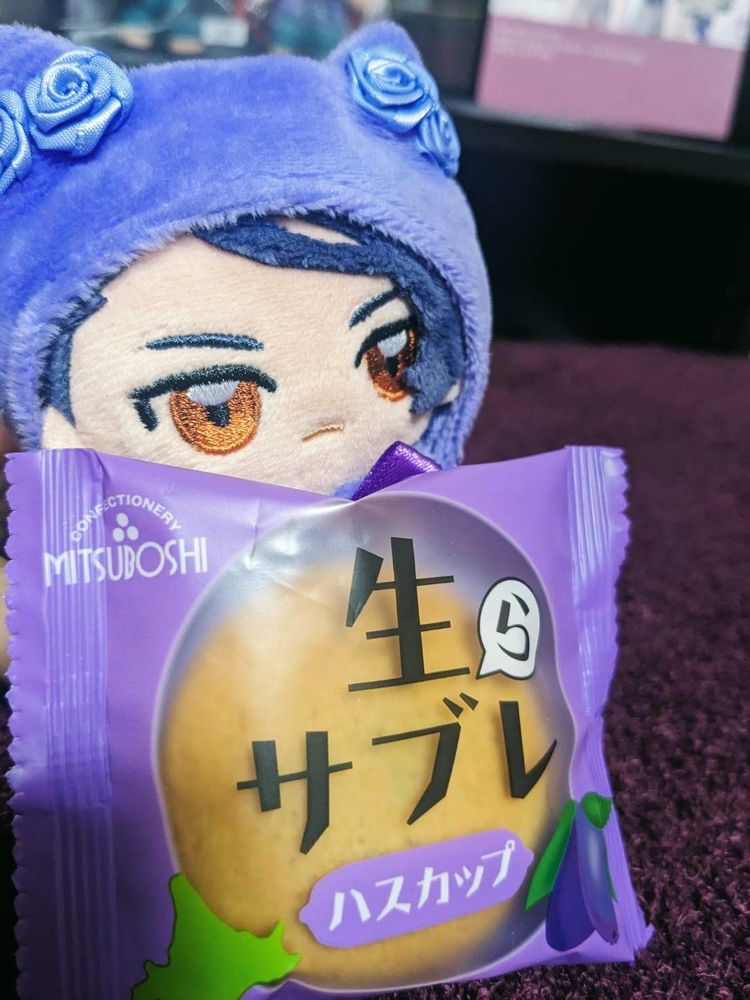 お菓子とラぬいの写真②
