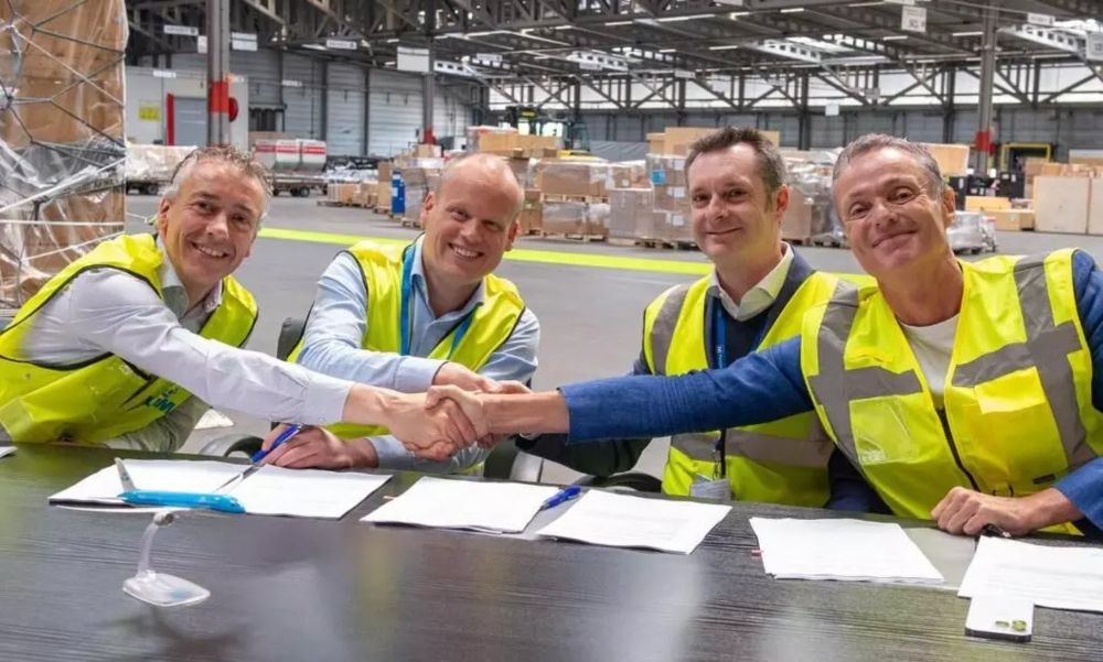 Menzies Aviation renews cargo and ground handling contract with KLM