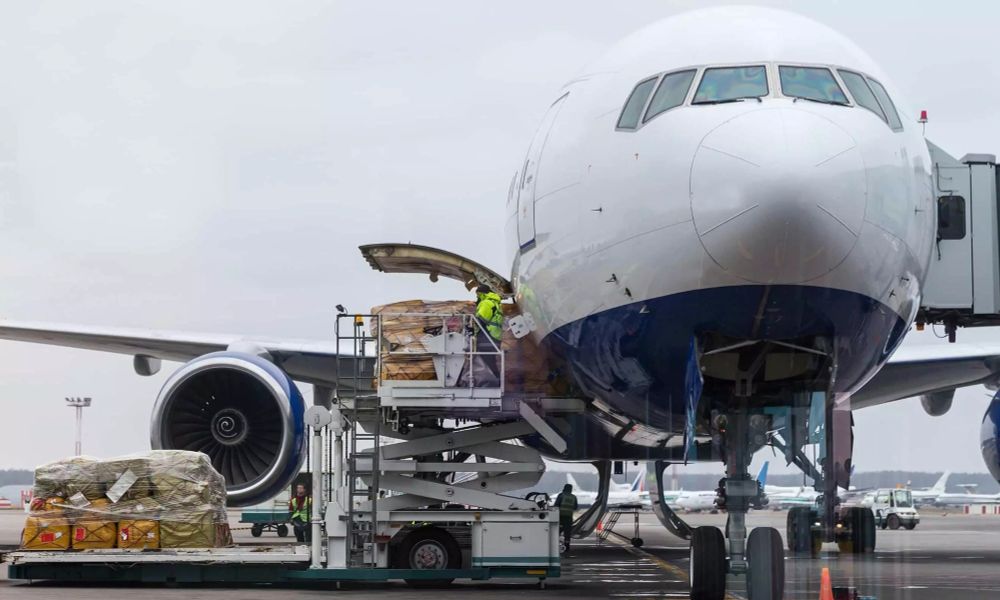 Air freight soars above congested ocean freight system: Drewry