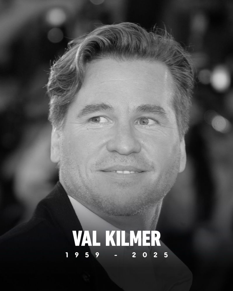 Black & White photo of Val Kilmer