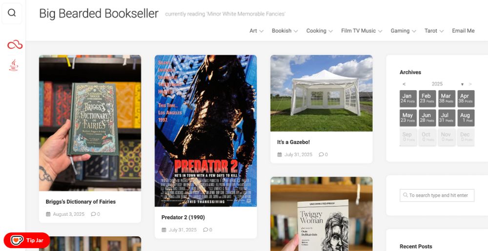 Top of a Wordpress website with tiled images for various posts