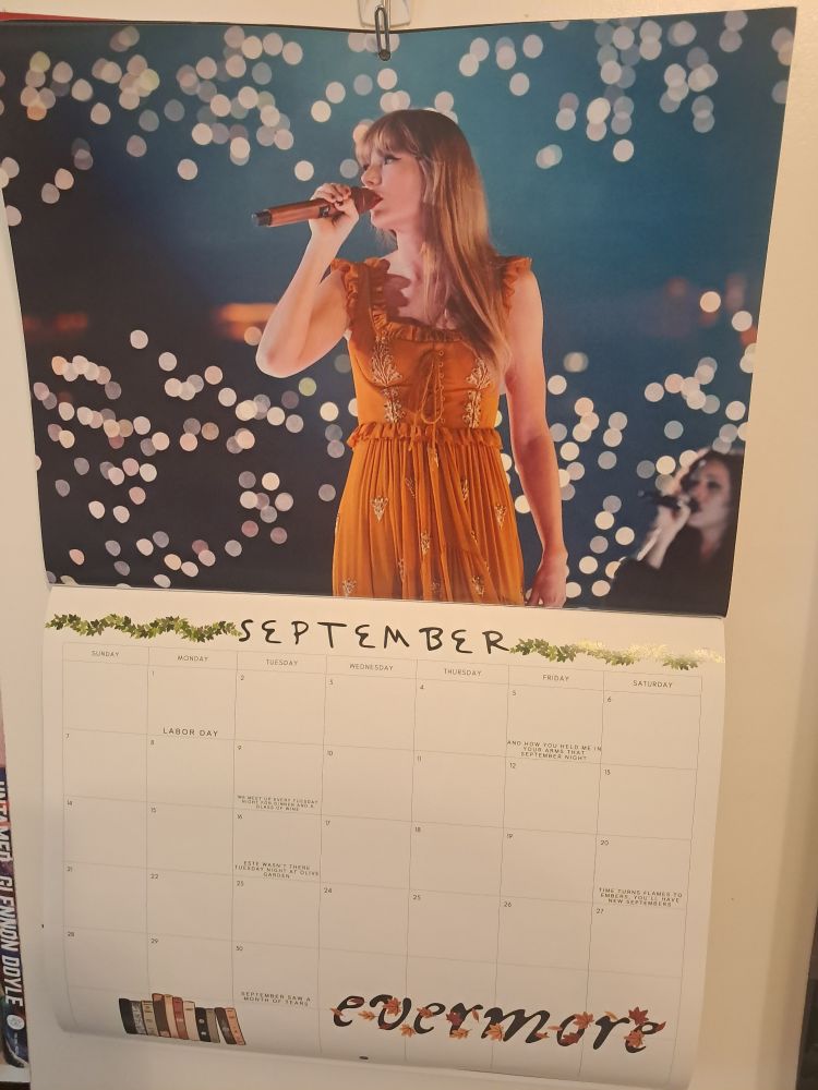 A picture of my Taylor Swift calender (made by @starlighteras.swifties.social) set to September. 