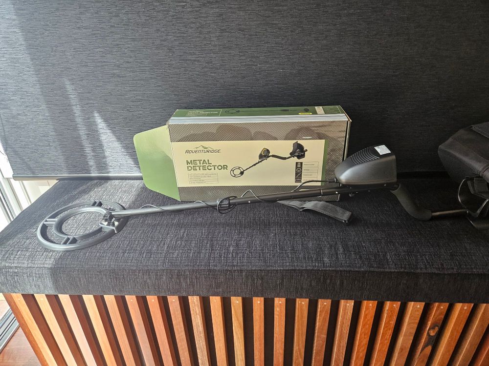 Photo of a brand new,  just assembled metal detector.

Stay tuned for all the treasures Im sure to find 
😅

