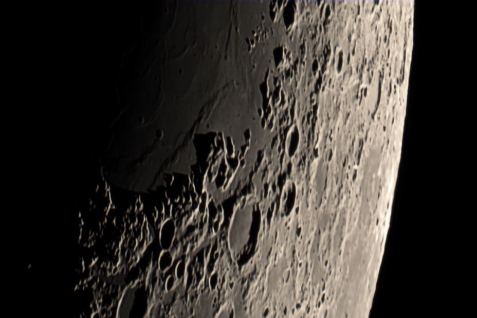 Promontorium Agarum, en bordure de la mer des Crises