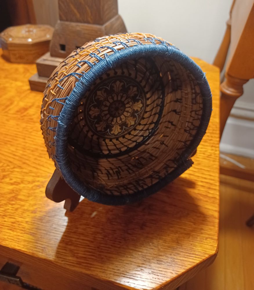 Pine needle basket