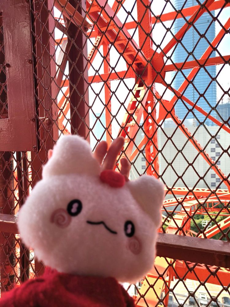 東京タワー外階段下り
サンリオはなまるおばけのまるまる君
お顔カード入れ