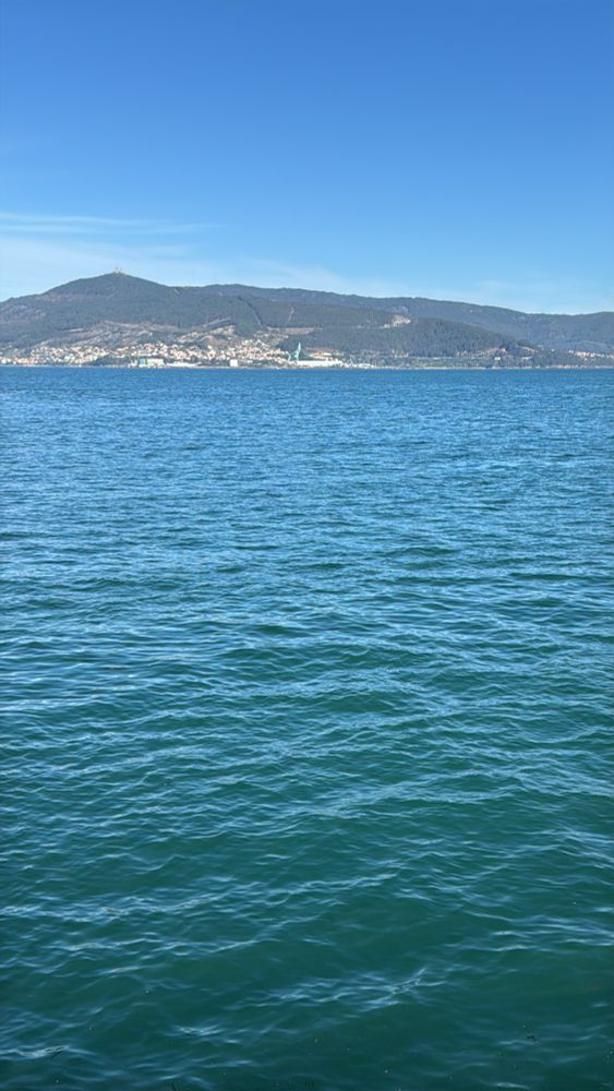 Vistas al mar desde el puerto de Vigo