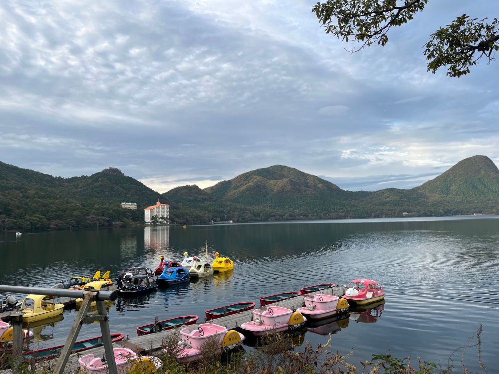 榛名湖…の、ボート乗り場
