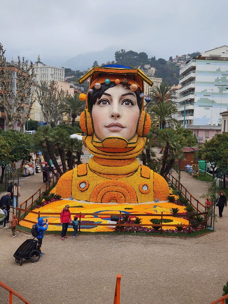 A statue made from citrus fruit