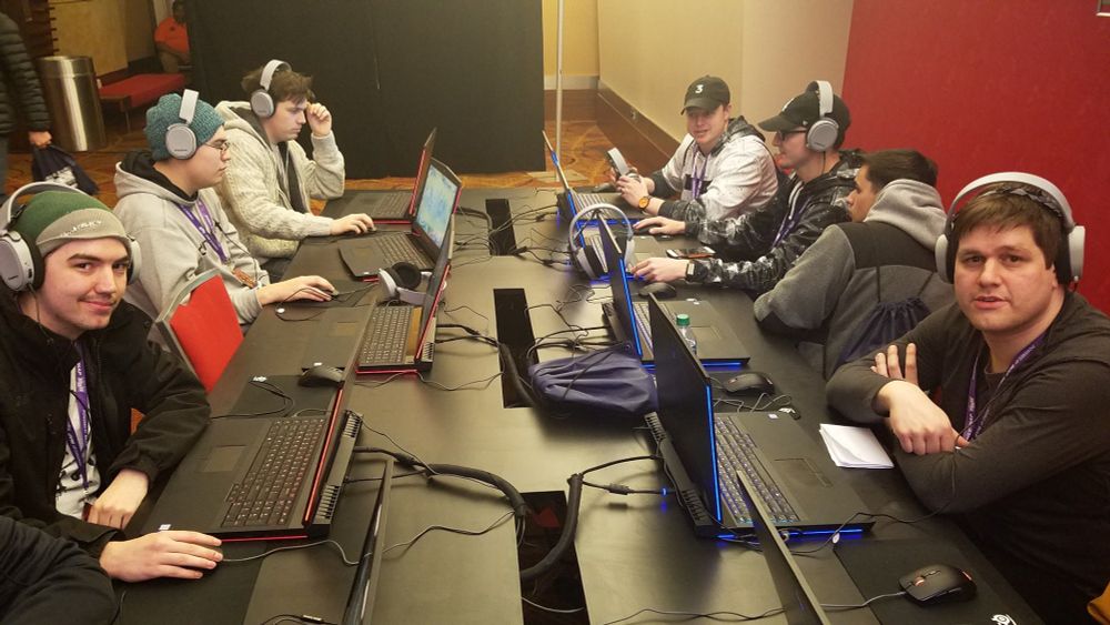 Picture of Paks as "John Dragon" on the left computer in the front taken almost 7 years ago