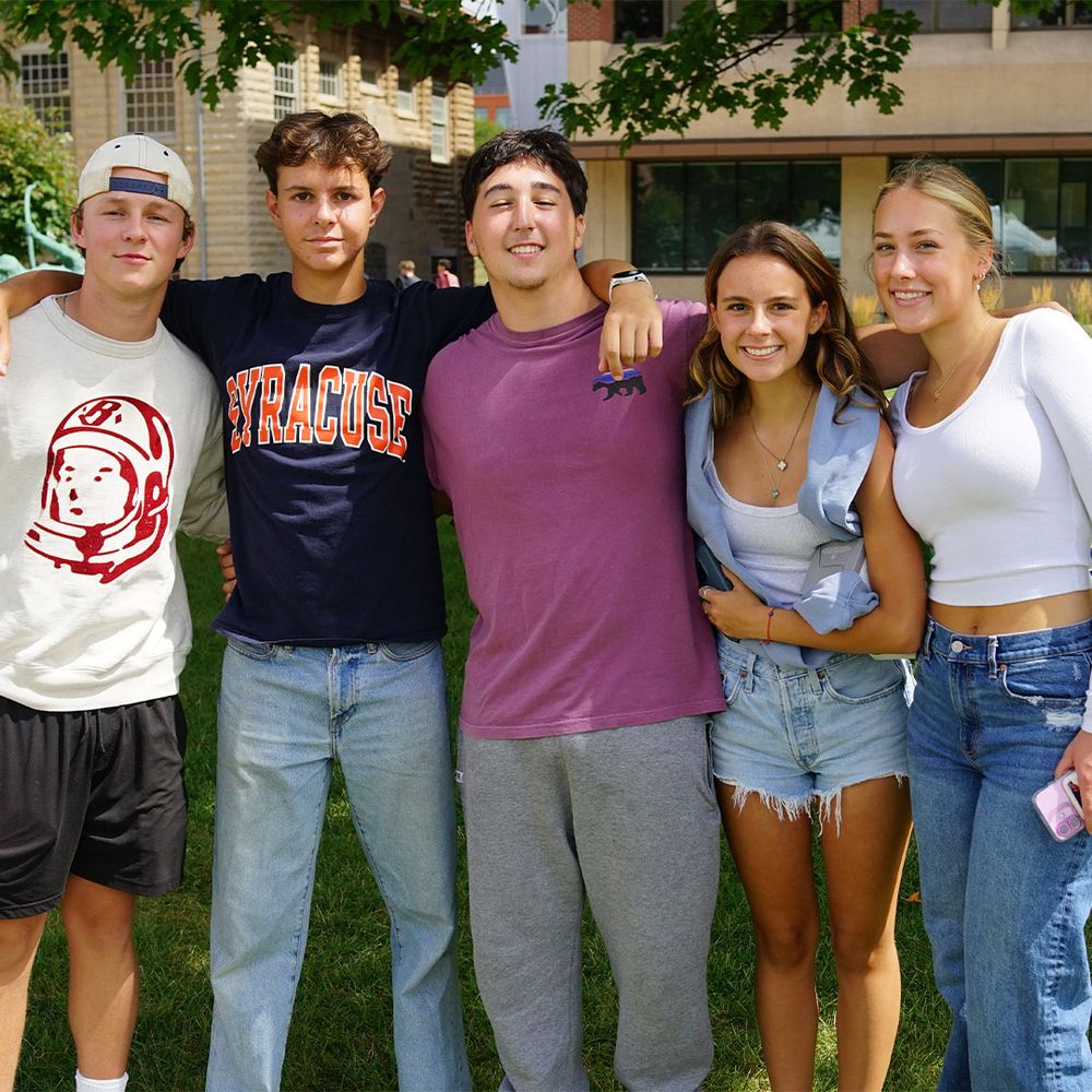 Incoming first year students pose for a photo