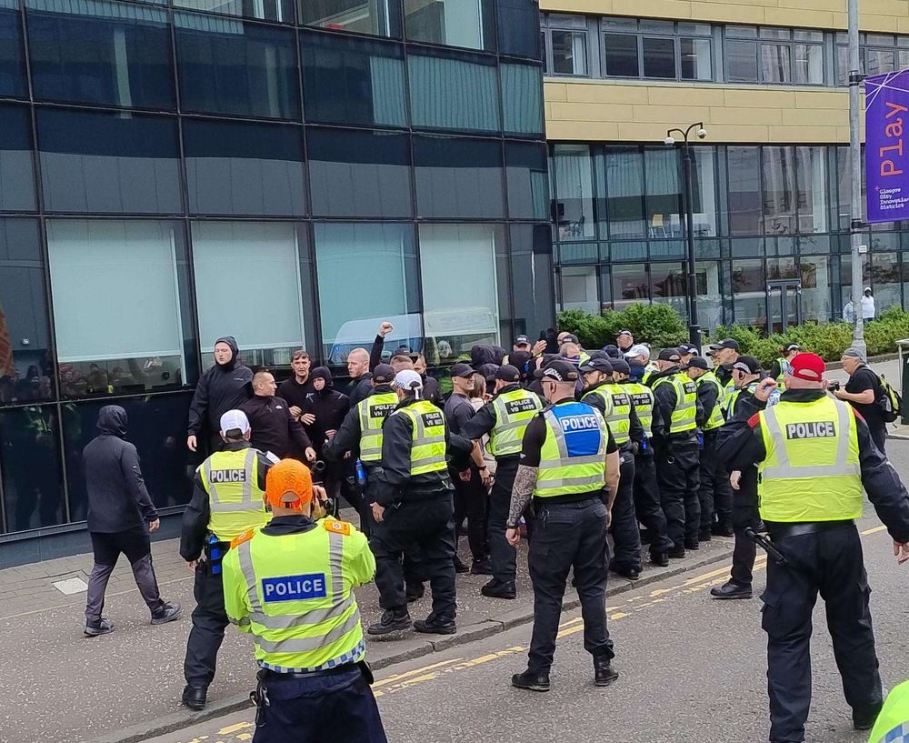 Photograph of the participants in the "mass deportation" march in Glasgow.