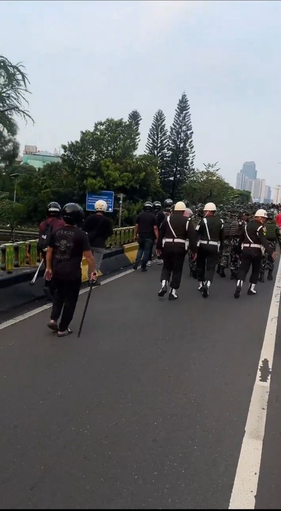 Military troops in Senayan Fly Over