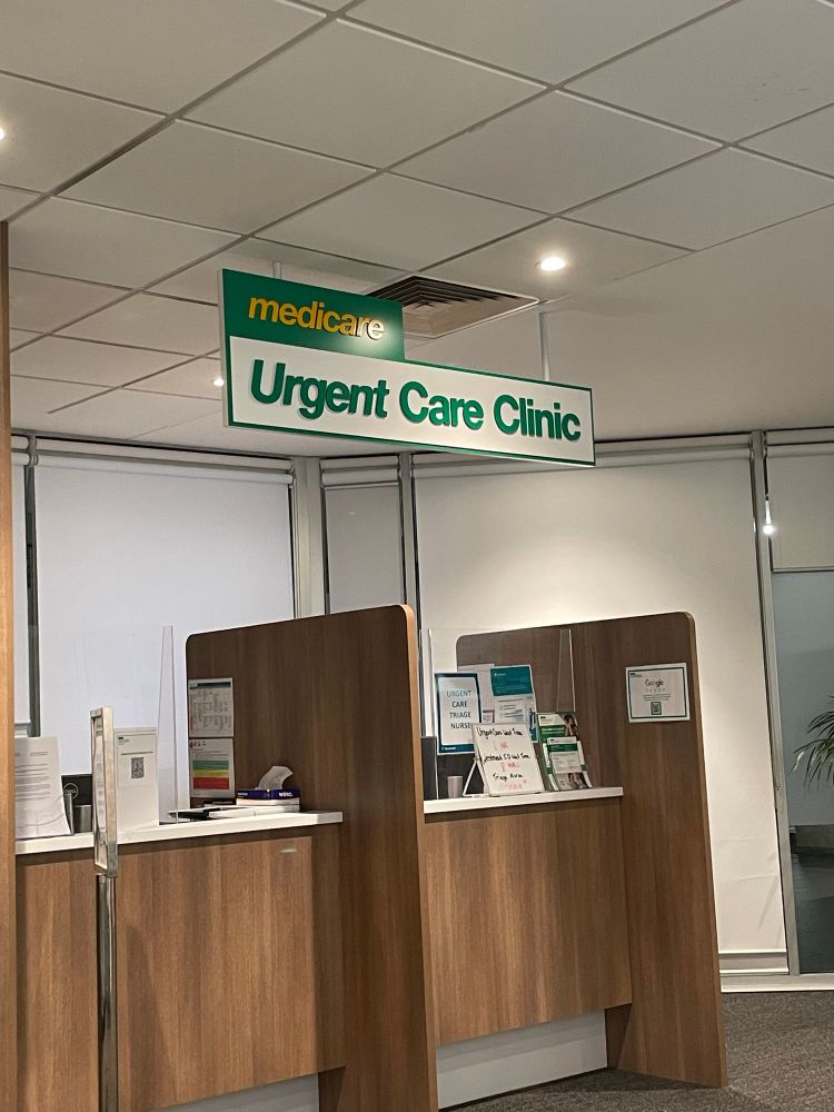 Photo of a Medicare Urgent Care Clinic reception desk