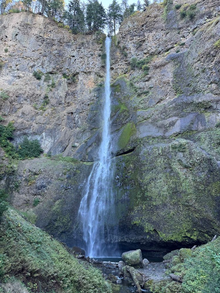 Another waterfall. I forget which one 