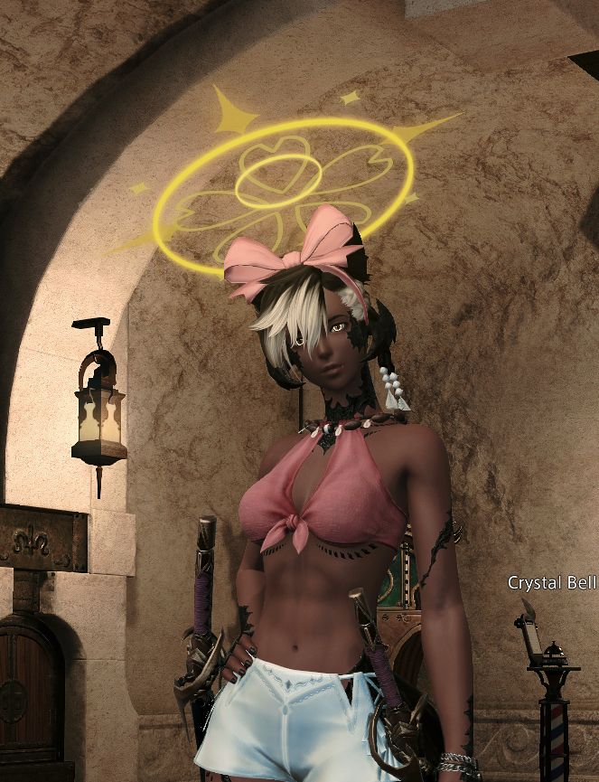 Shion having a yellow halo and a pink bow over/on her head, showing what the mod i made does.