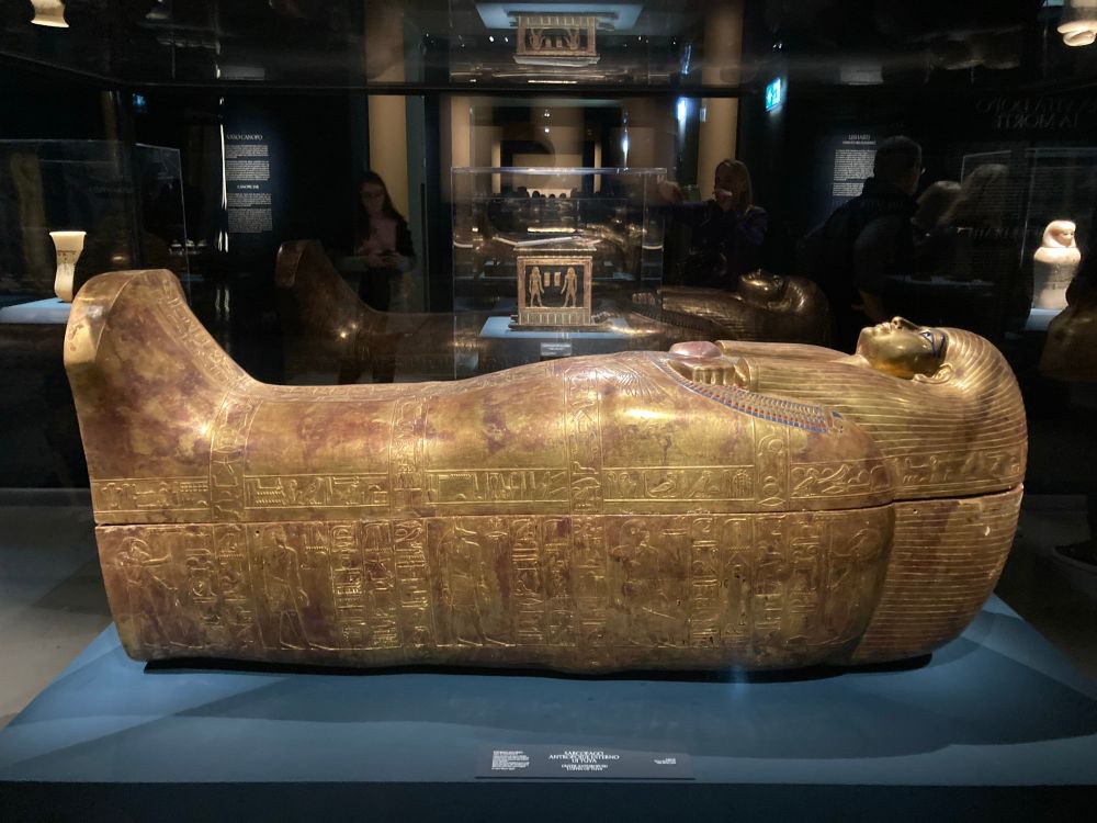 Le sarcophage de Tuya (18e dynastie). Exposition Tesori dei faraoni 