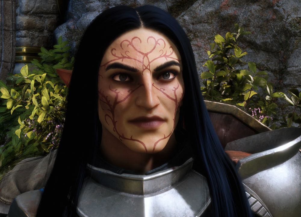 a male elf with long straight black hair is seen in a neutral lighting, wearing the armor of the grey warden order, his skin is scarred on the right side of his face with red, slightly raised skin, the tattoo on his face bears the symbol of elgar'nan and written in blood red, his eyes are slate grey, his thick eyebrows are curved, and his nose is prominent.