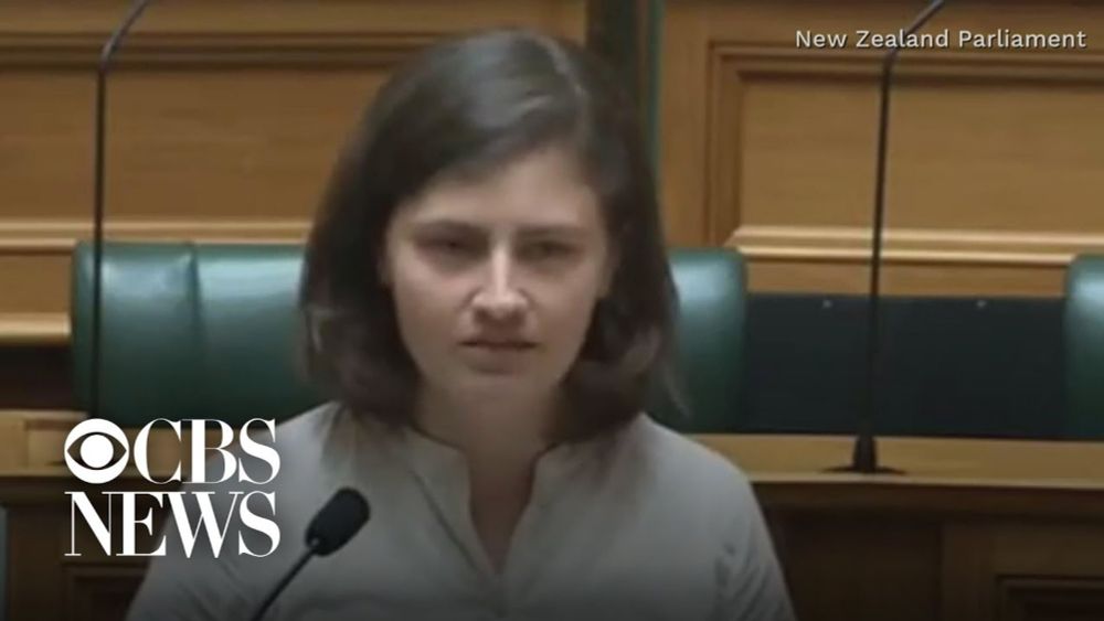 "OK, boomer": 25-year-old lawmaker shuts down heckler during climate speech