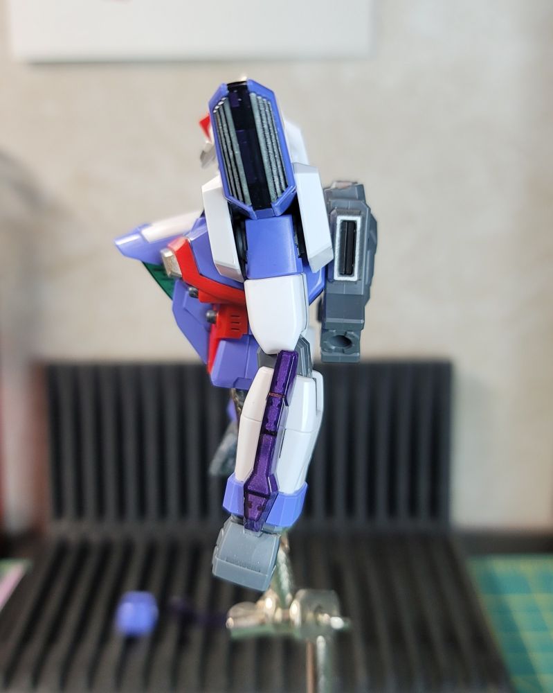 Side view of the arms installed on the kit