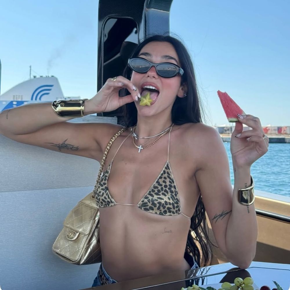 Dua Lipa 
