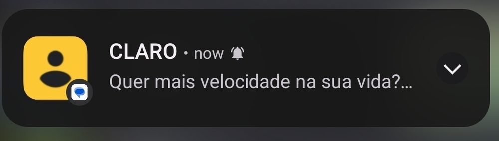 notificação de SMS da Claro com o texto "quer mais velocidade na sua vida?..."