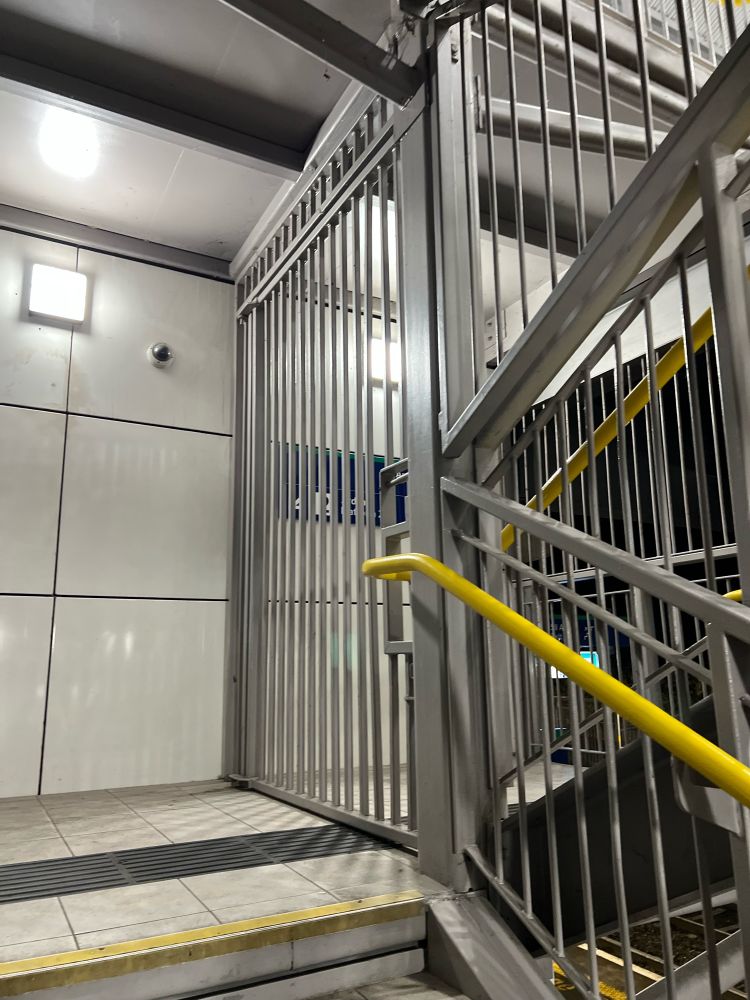 The other locked gate at phoenix park parkway. 