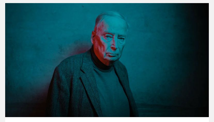 Sehr düsteres Foto mit Gauland im dunklen Jacket. 