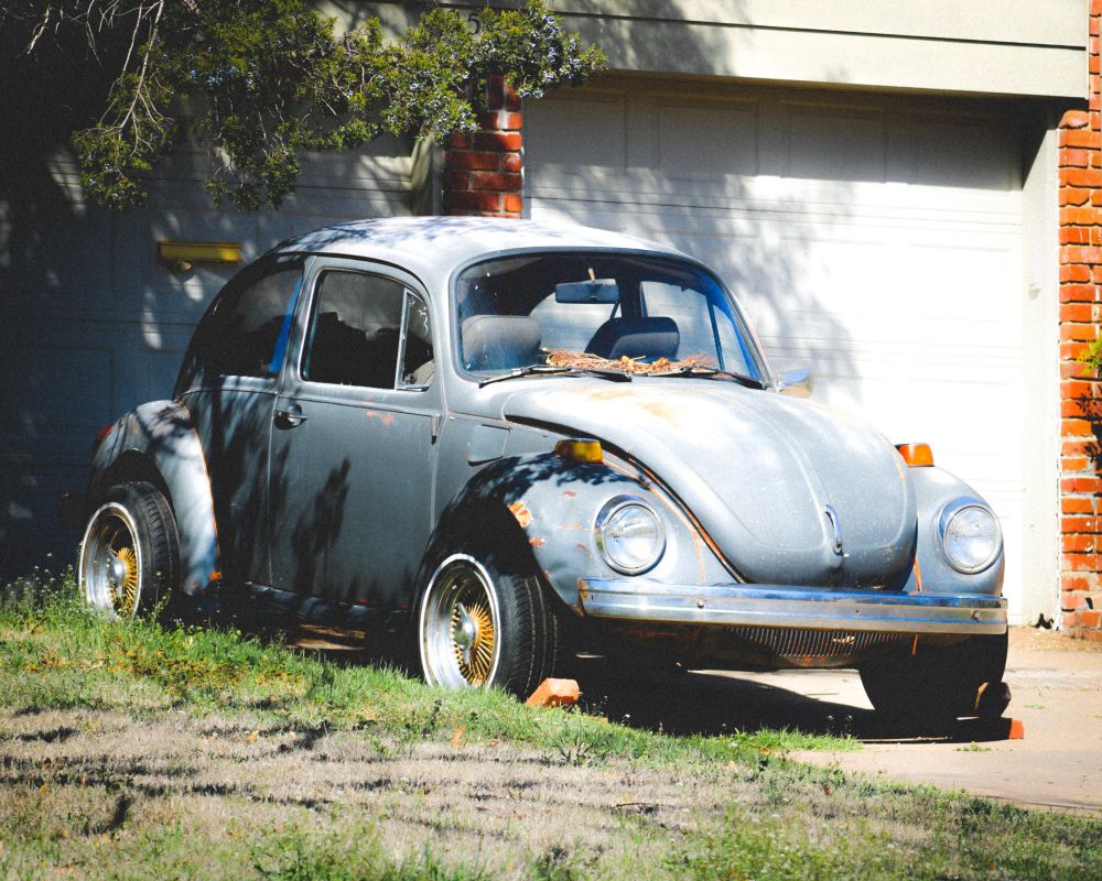 A rusty Volkswagen