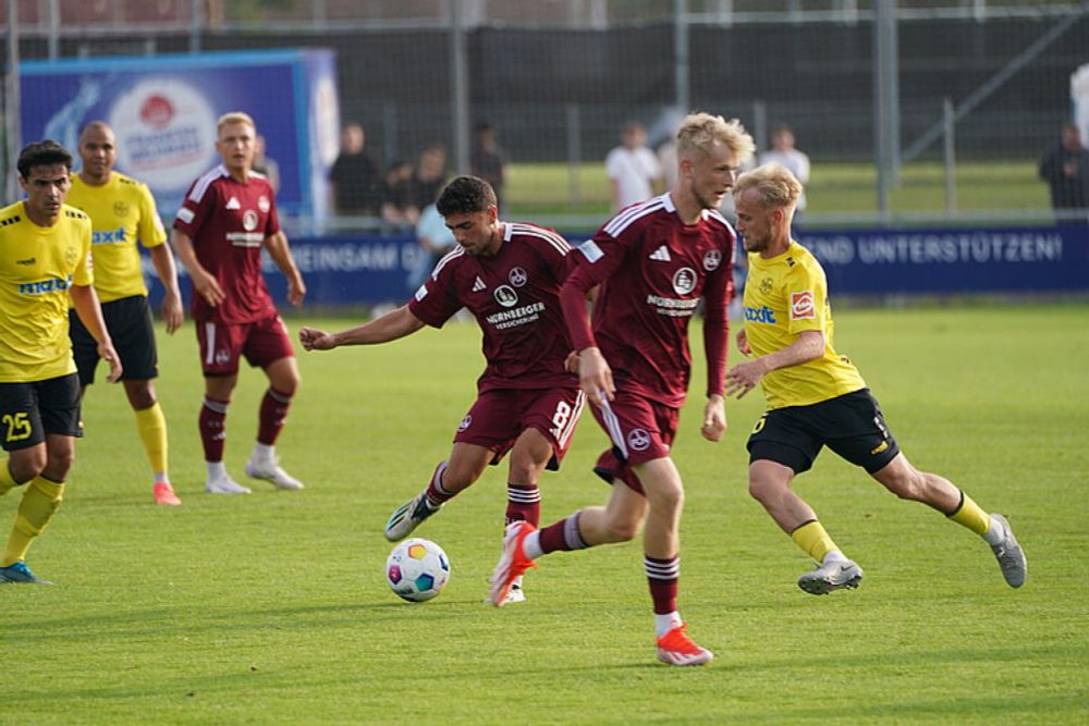 Intensiver Fight am Valze: U23 verliert gegen Bayreuth