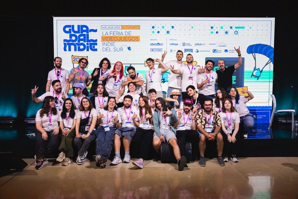 equipo de guadalindie en el escenario principal