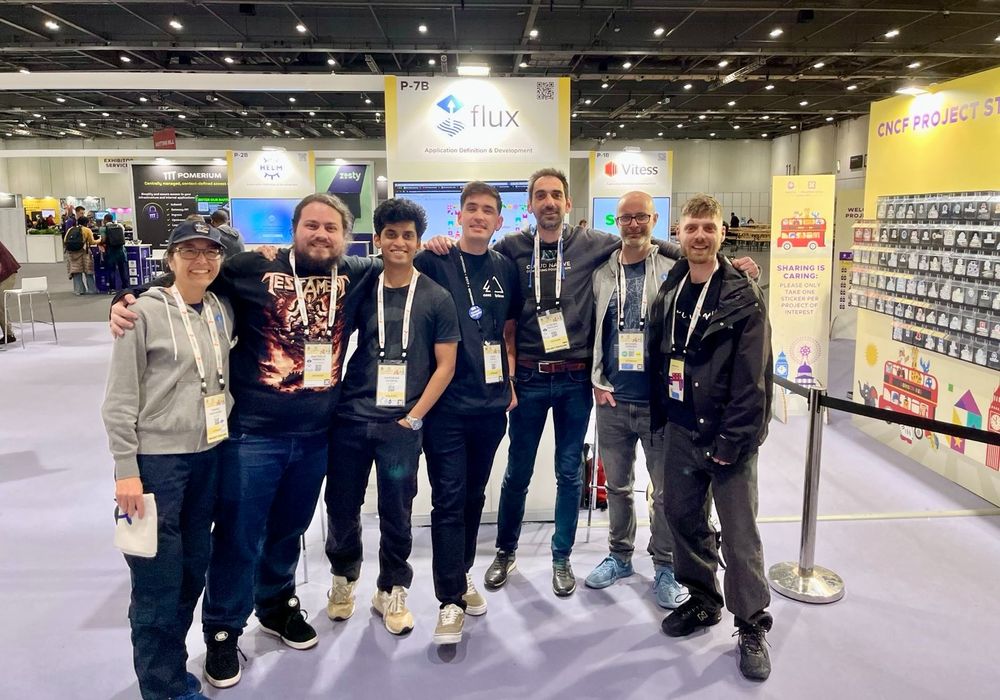 FluxCD team at KubeCon London