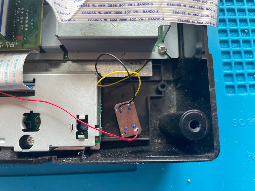 Oscillator in place, with connected wires