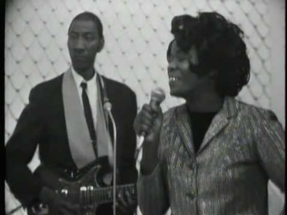 Wang Dang Doodle - Koko Taylor w Little Walter 1967